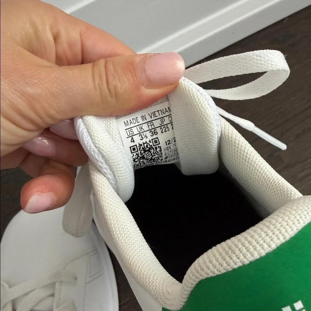 Adidas advantage base white sneakers size 4 - Picture 5 of 5